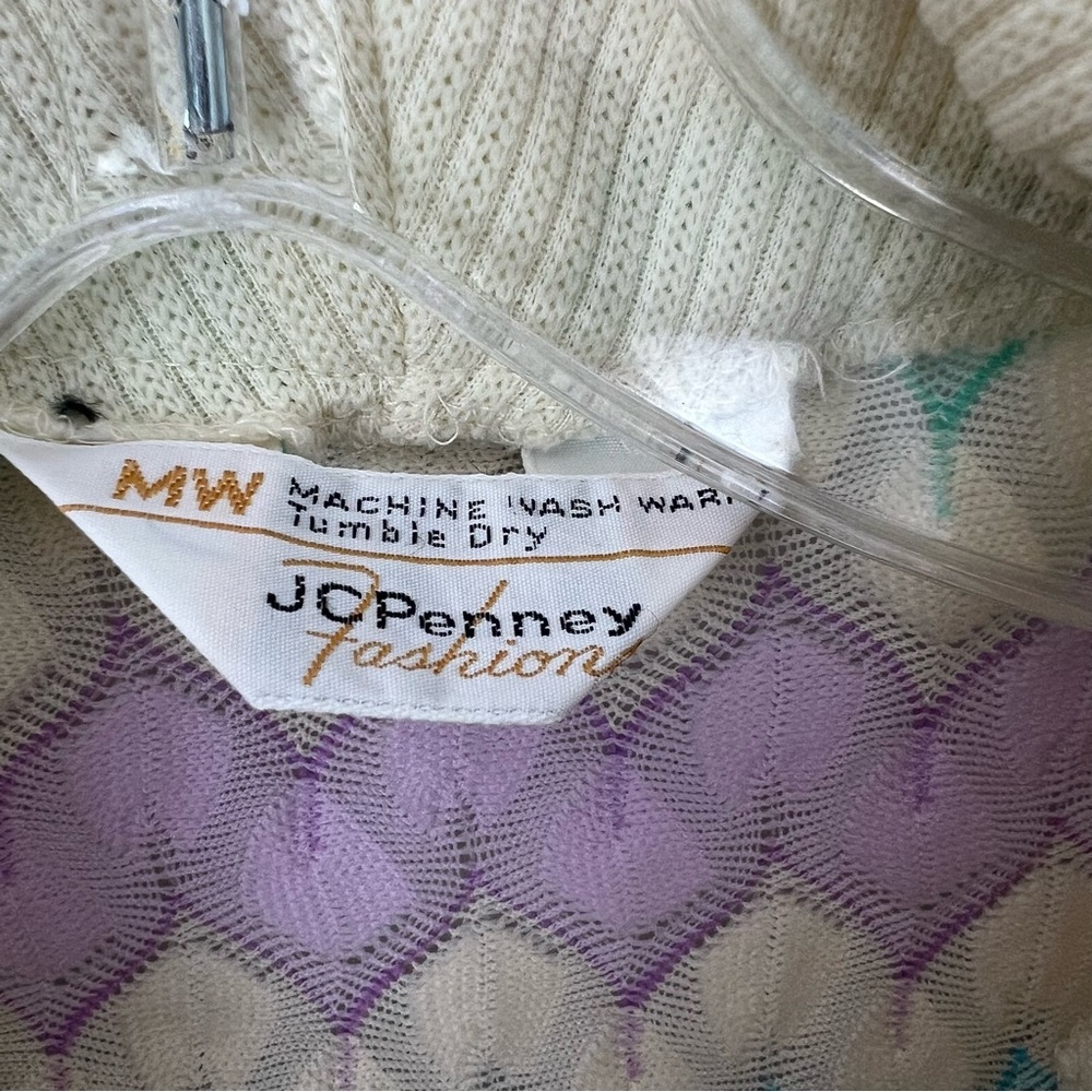 Vintage JCPenney Fashion Chevron Knit Cardigan - Picture 3 of 5